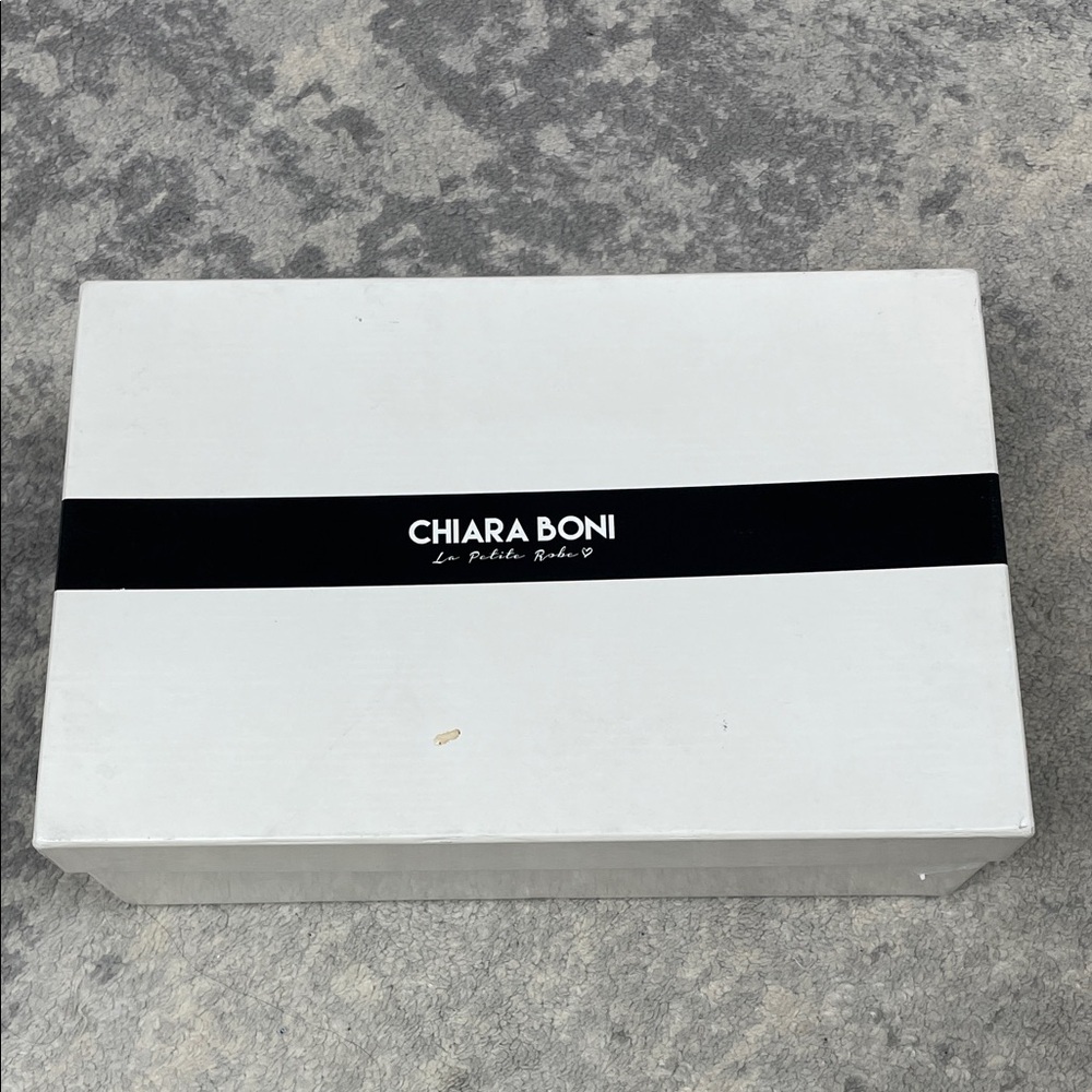 NIB Chiara Boni Black Velvet Buckle Wrap Pointed Toe Pumps Stiletto Sz 40 - Picture 4 of 13